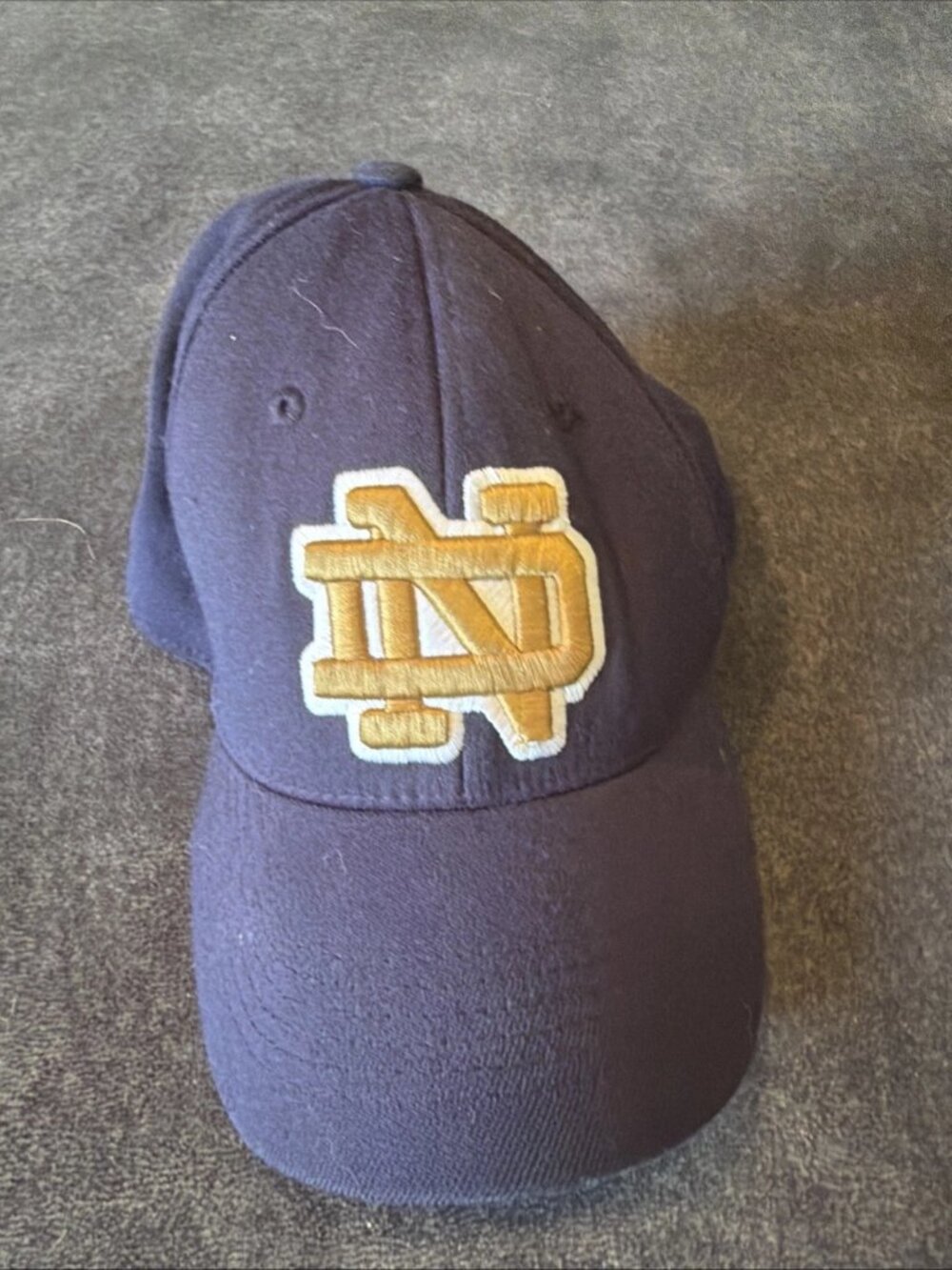 TOP OF THE WORLD NOTRE DAME FIGHTING IRISH Hat Cap Onefit